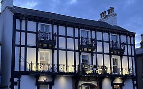 Kings Arms Hotel